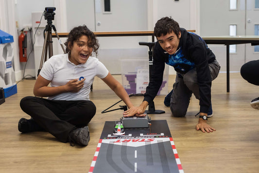 CHARITY HELPING DISABLED CHILDREN TAKE PART IN STEM ACTIVITIES RECEIVES £5,000 DONATION FROM FAITH IN FUTURES