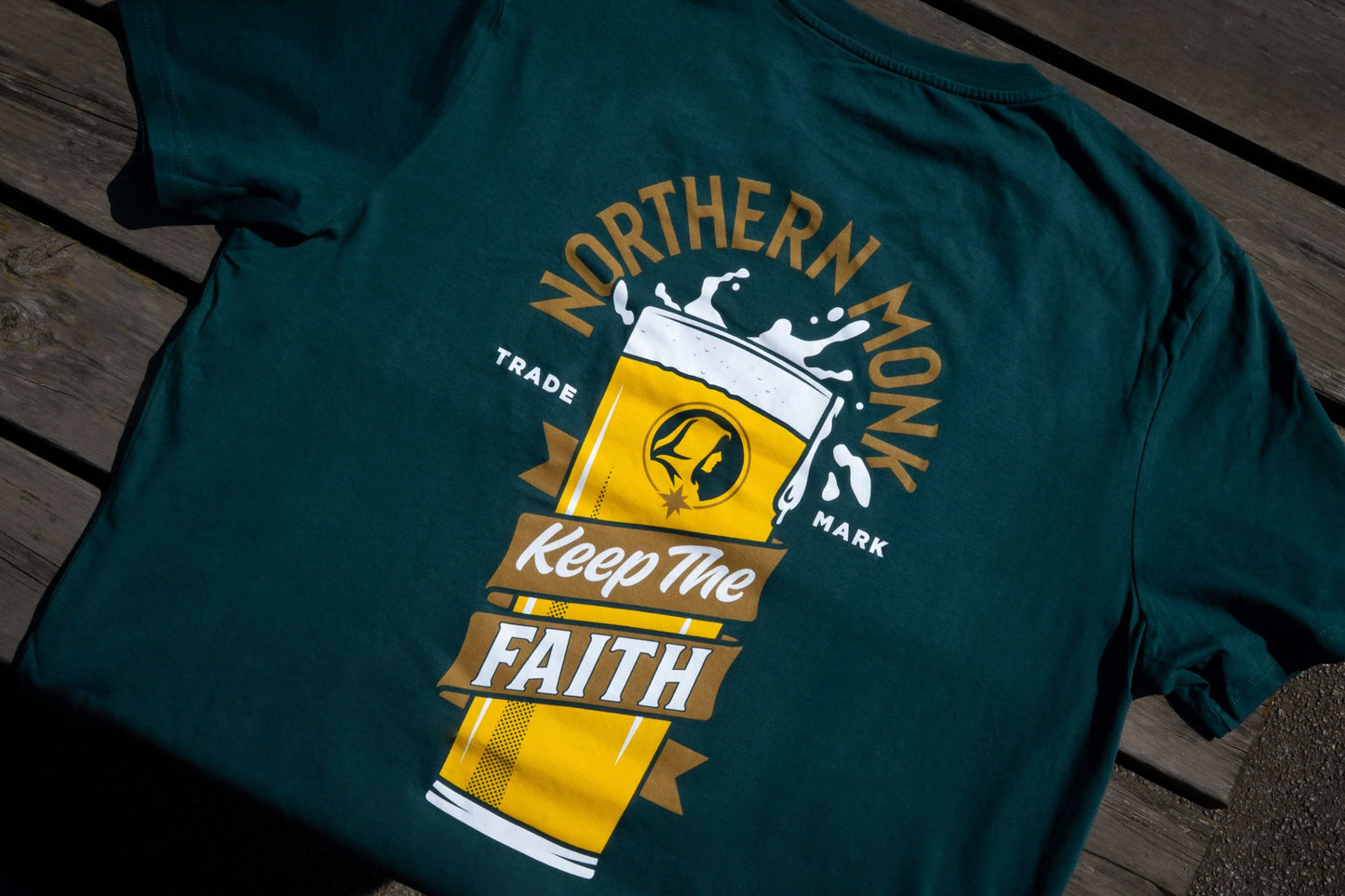 GREEN CHEERS TEE