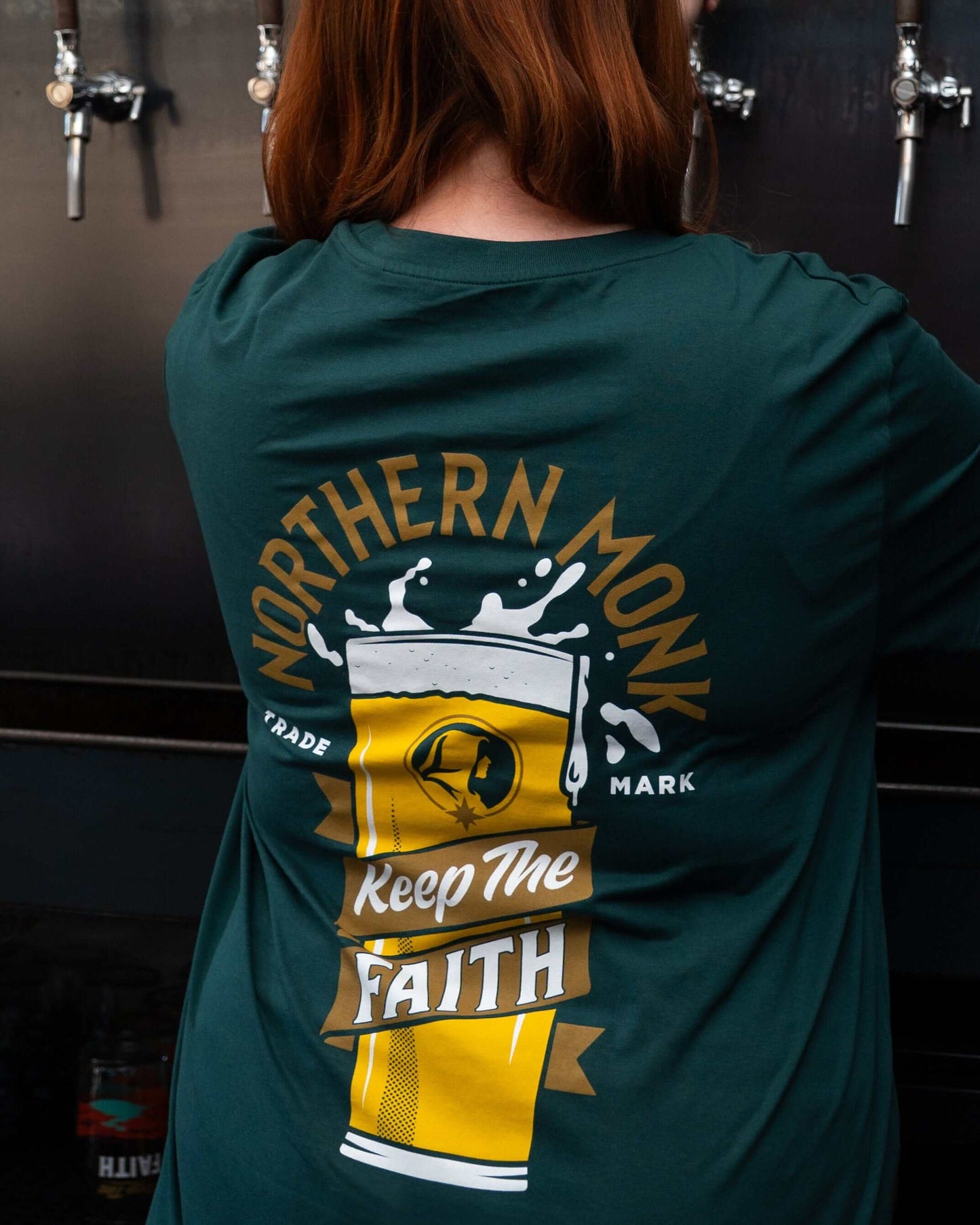 GREEN CHEERS TEE