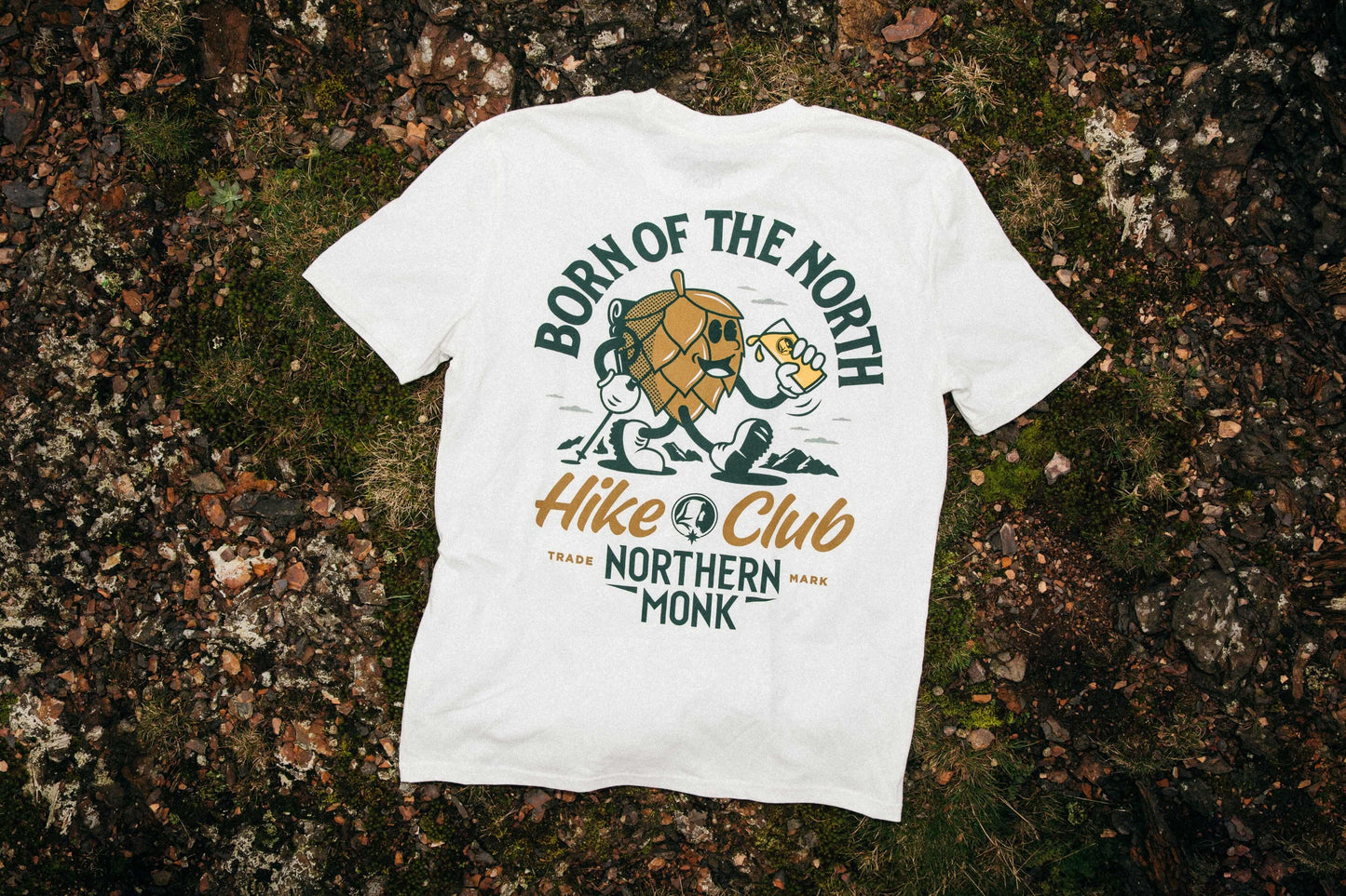 HIKE CLUB TEE